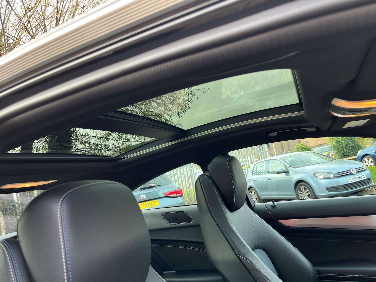 Used Mercedes-Benz C Class 2015 for sale - 76993015: Photo 28