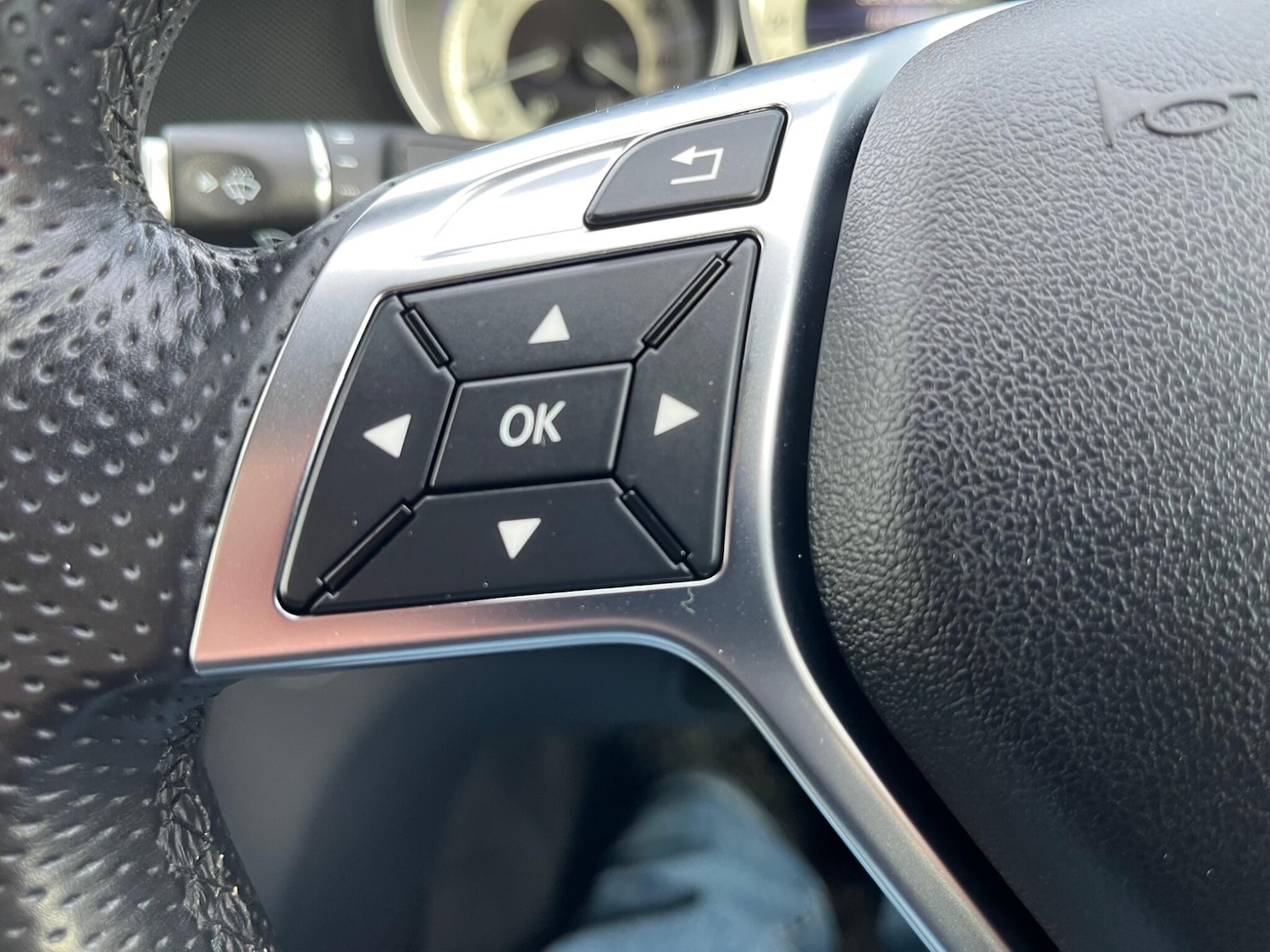 Used Mercedes-Benz C Class 2015 for sale - 76993015: Photo 31