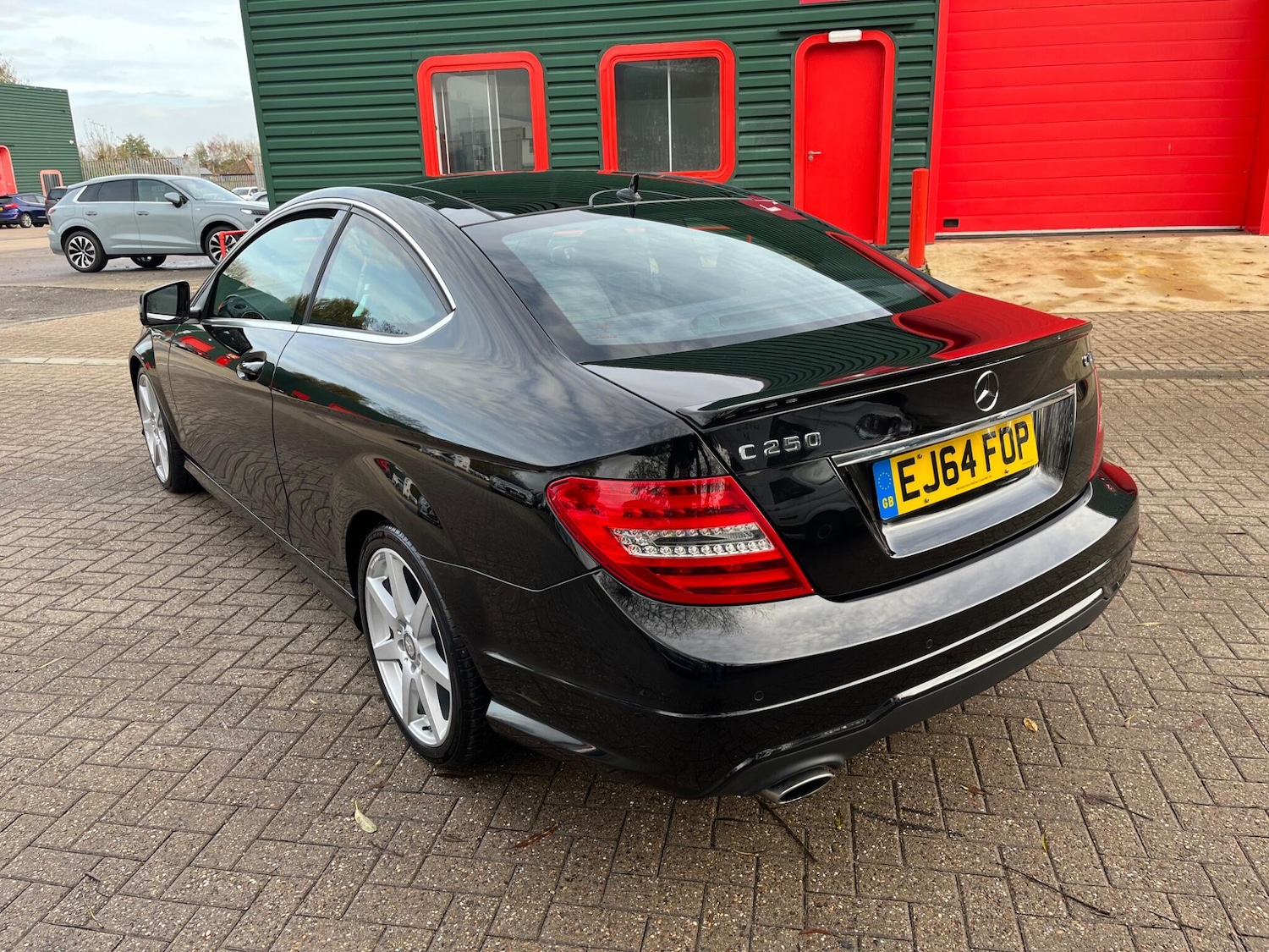 Used Mercedes-Benz C Class 2015 for sale - 76993015: Photo 7