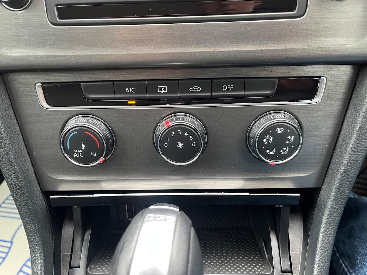 Used Volkswagen Golf 2013 for sale - 76032124: Photo 26