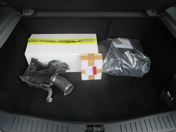 Used Ford Focus 2010 for sale - 72126865: Photo 29