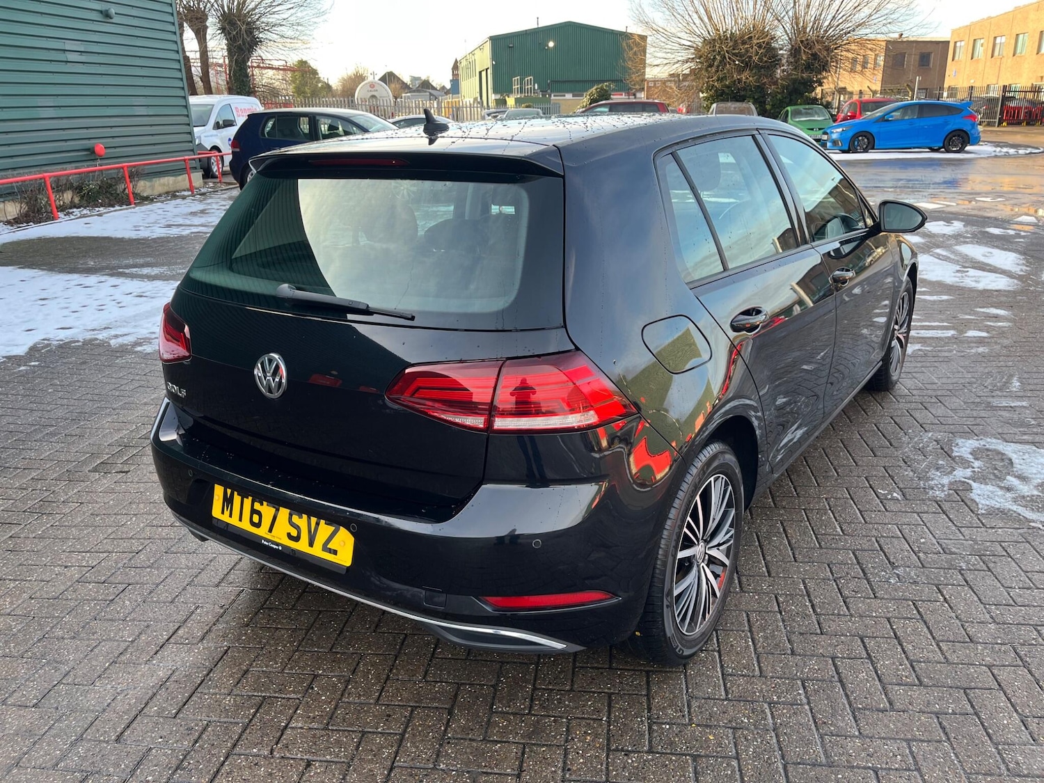 Used Volkswagen Golf 2017 for sale - 77039754: Photo 10