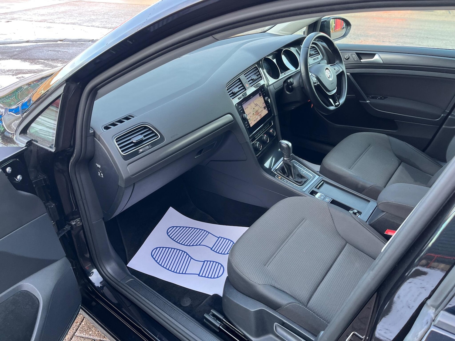 Used Volkswagen Golf 2017 for sale - 77039754: Photo 25