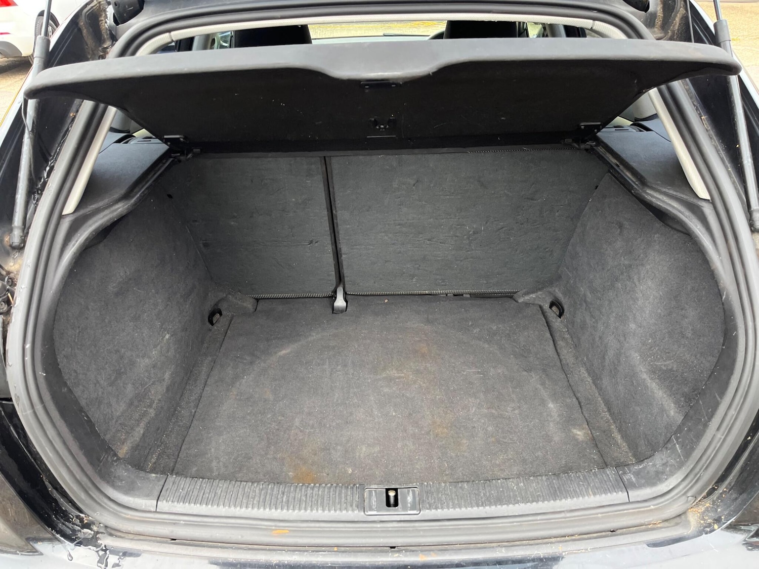 Used Audi A3 2010 for sale - 76190115: Photo 15