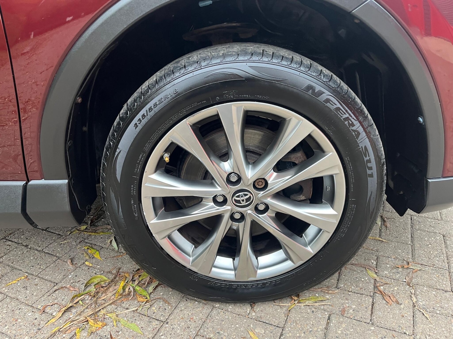 Used Toyota RAV4 2016 for sale - 76336670: Photo 14