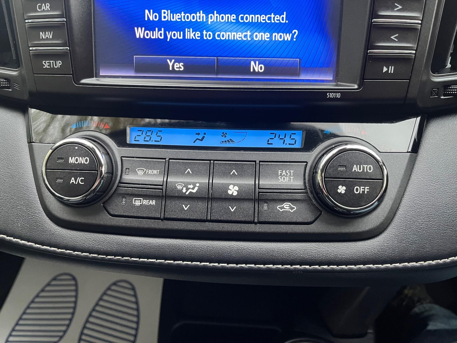 Used Toyota RAV4 2016 for sale - 76336670: Photo 27