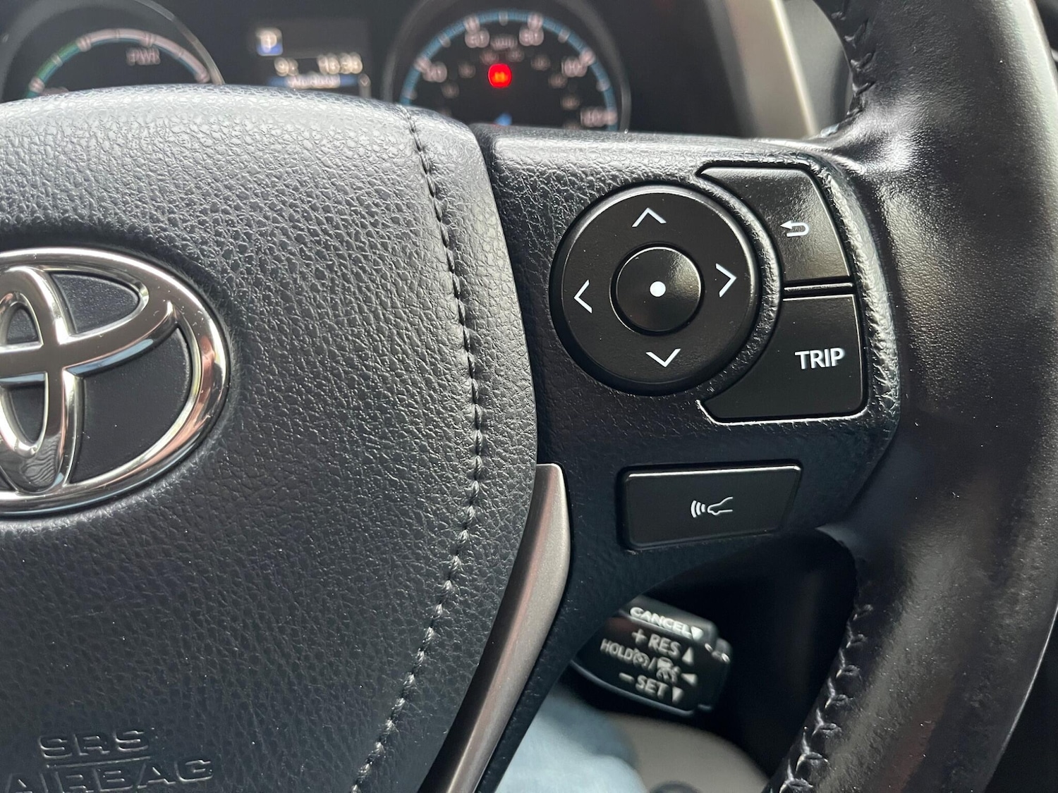 Used Toyota RAV4 2016 for sale - 76336670: Photo 30