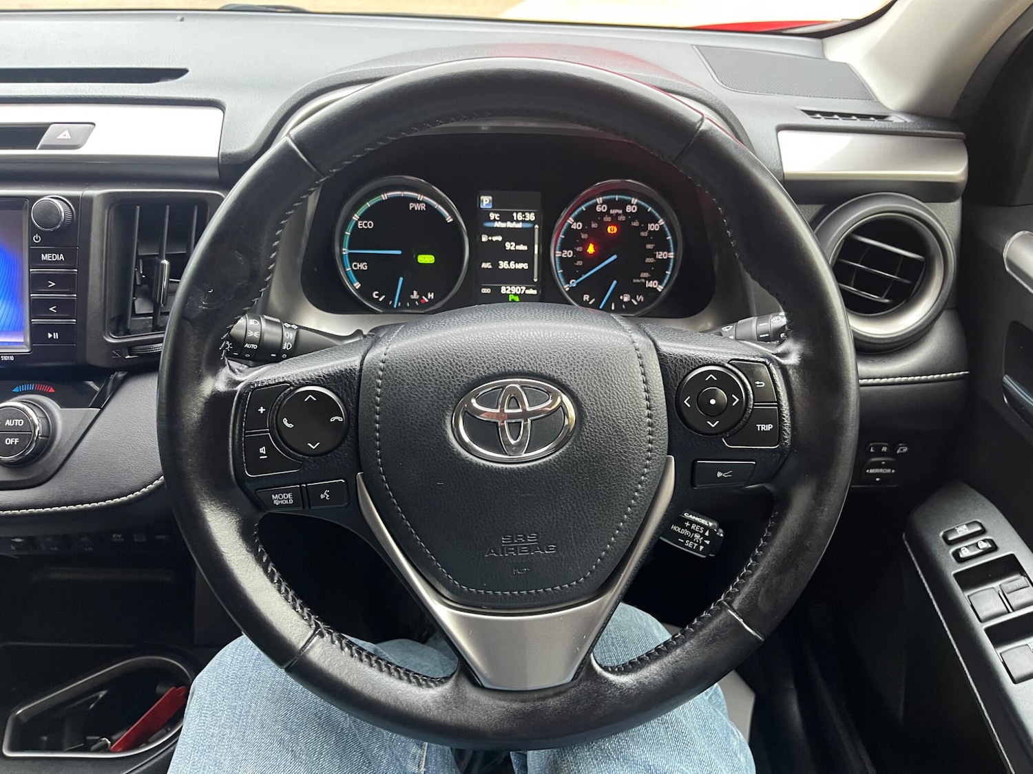 Used Toyota RAV4 2016 for sale - 76336670: Photo 31