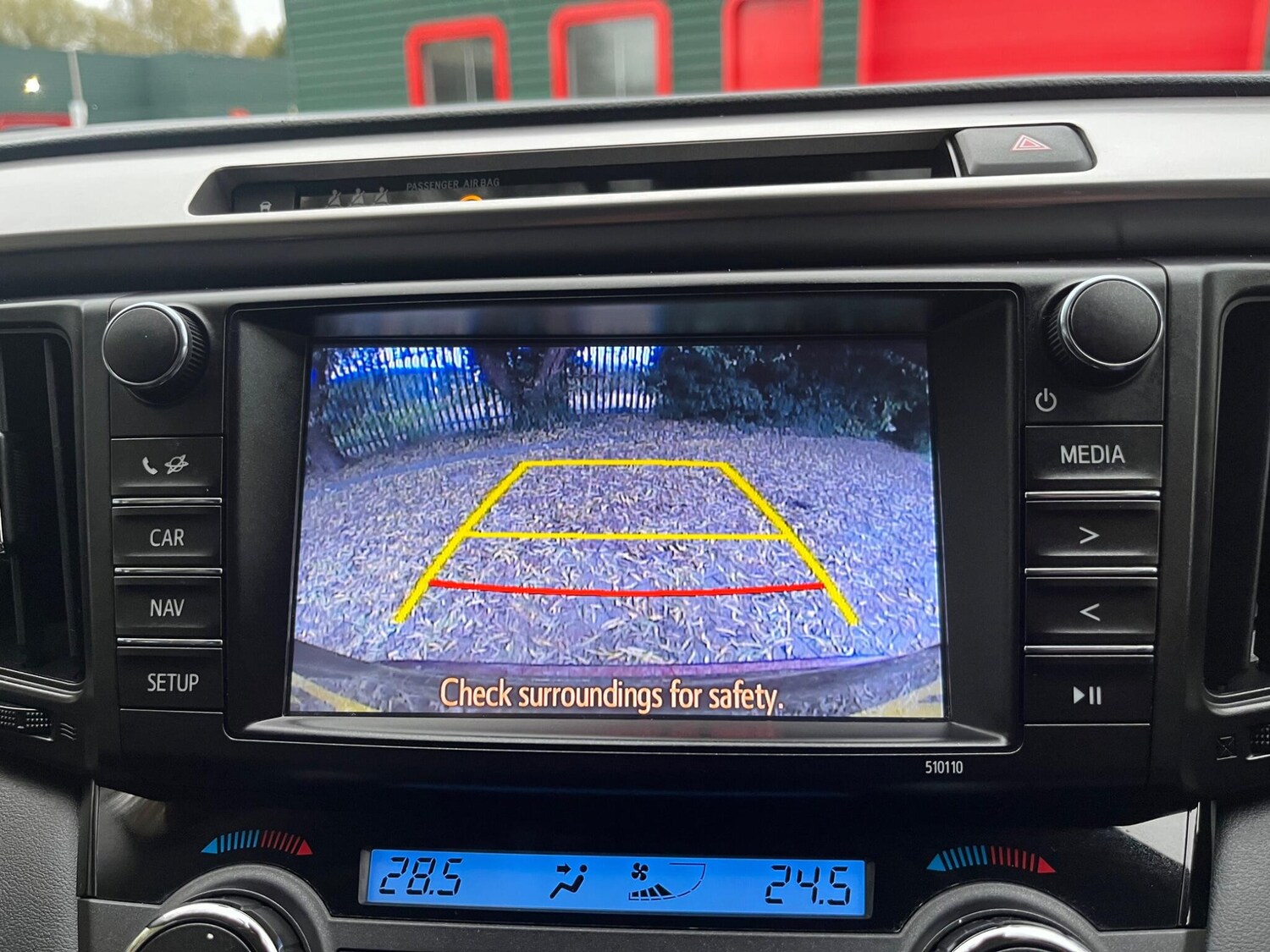 Used Toyota RAV4 2016 for sale - 76336670: Photo 36