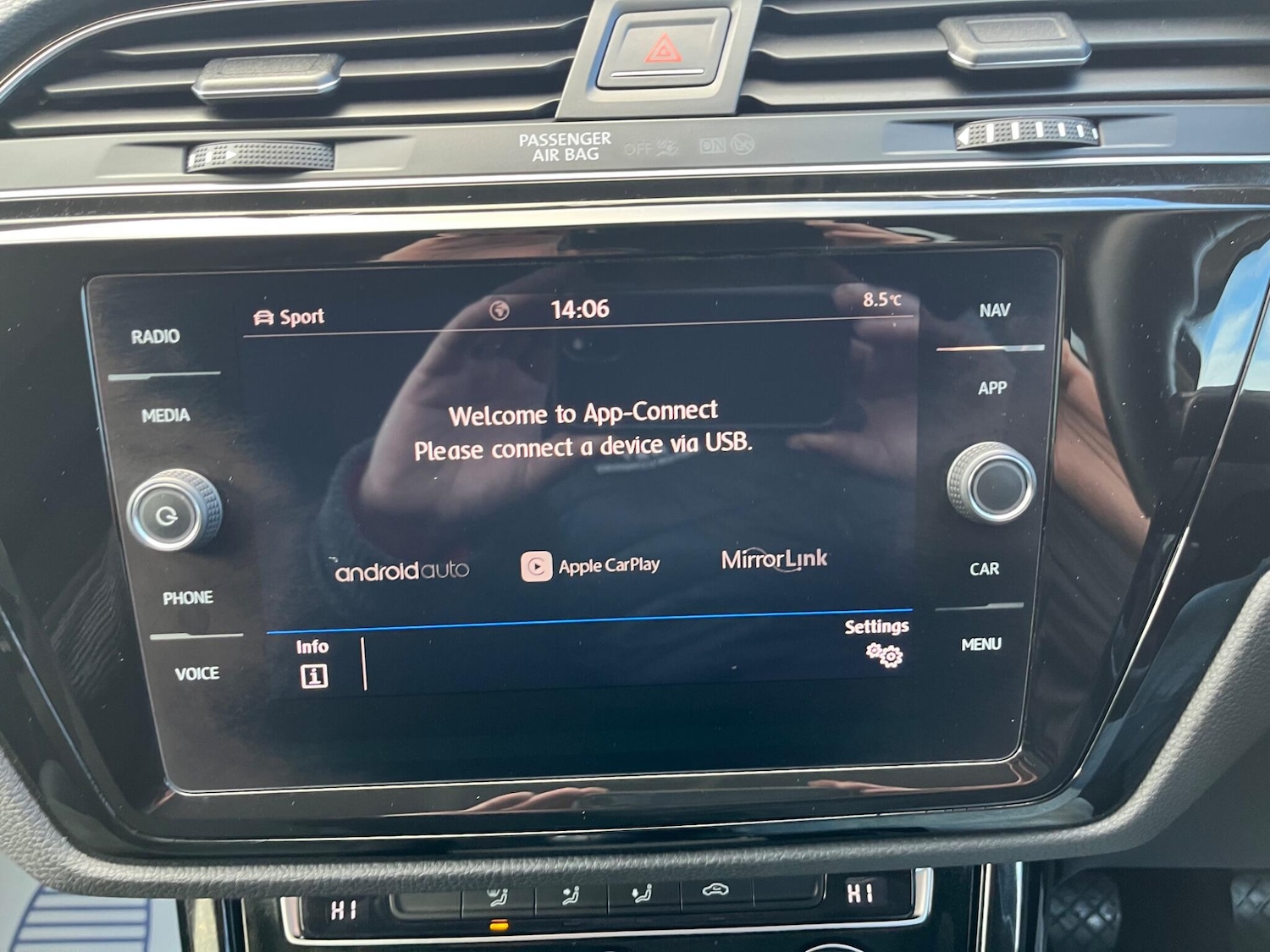 Used Volkswagen Touran 2018 for sale - 77175793: Photo 20