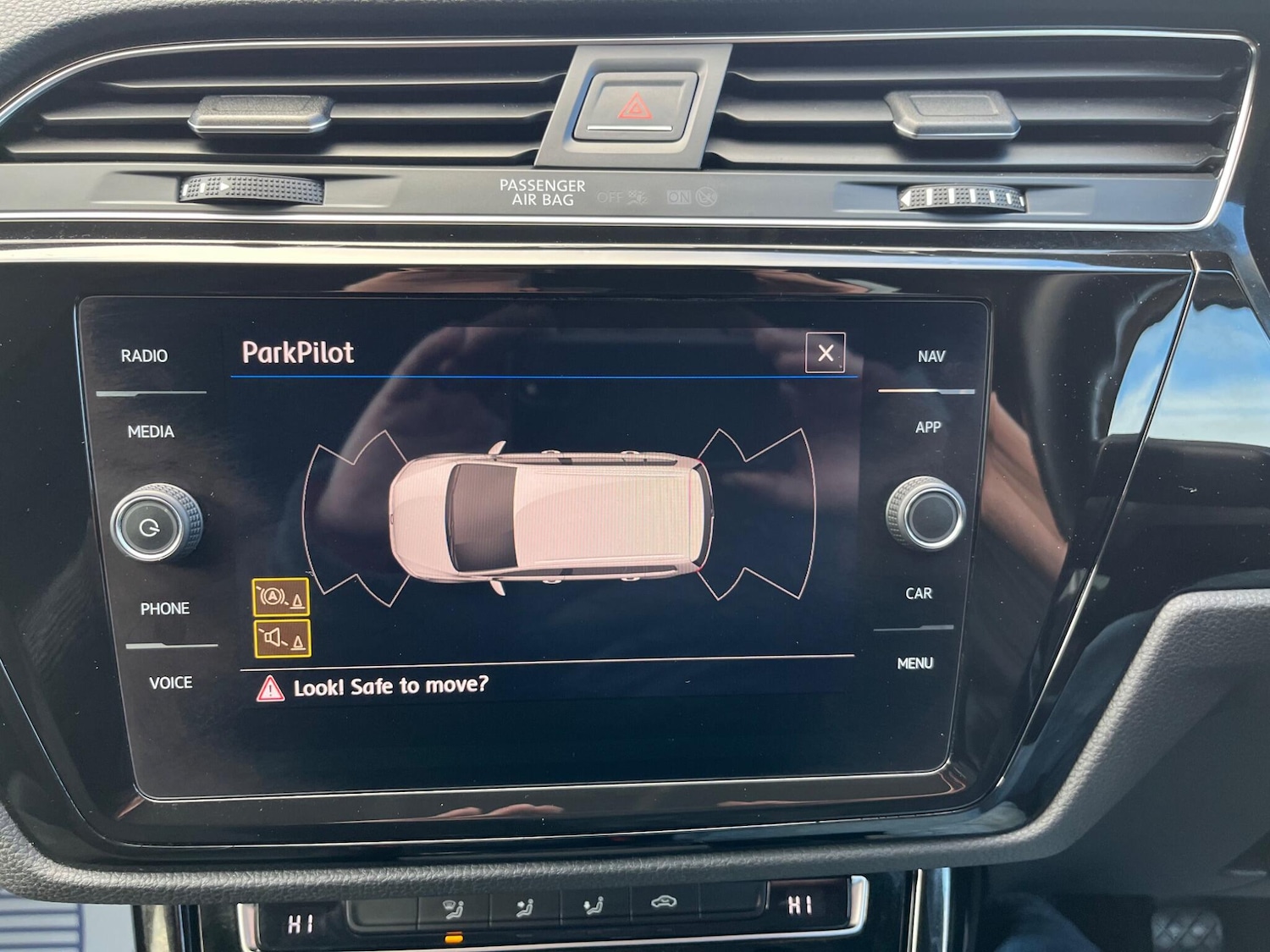 Used Volkswagen Touran 2018 for sale - 77175793: Photo 21