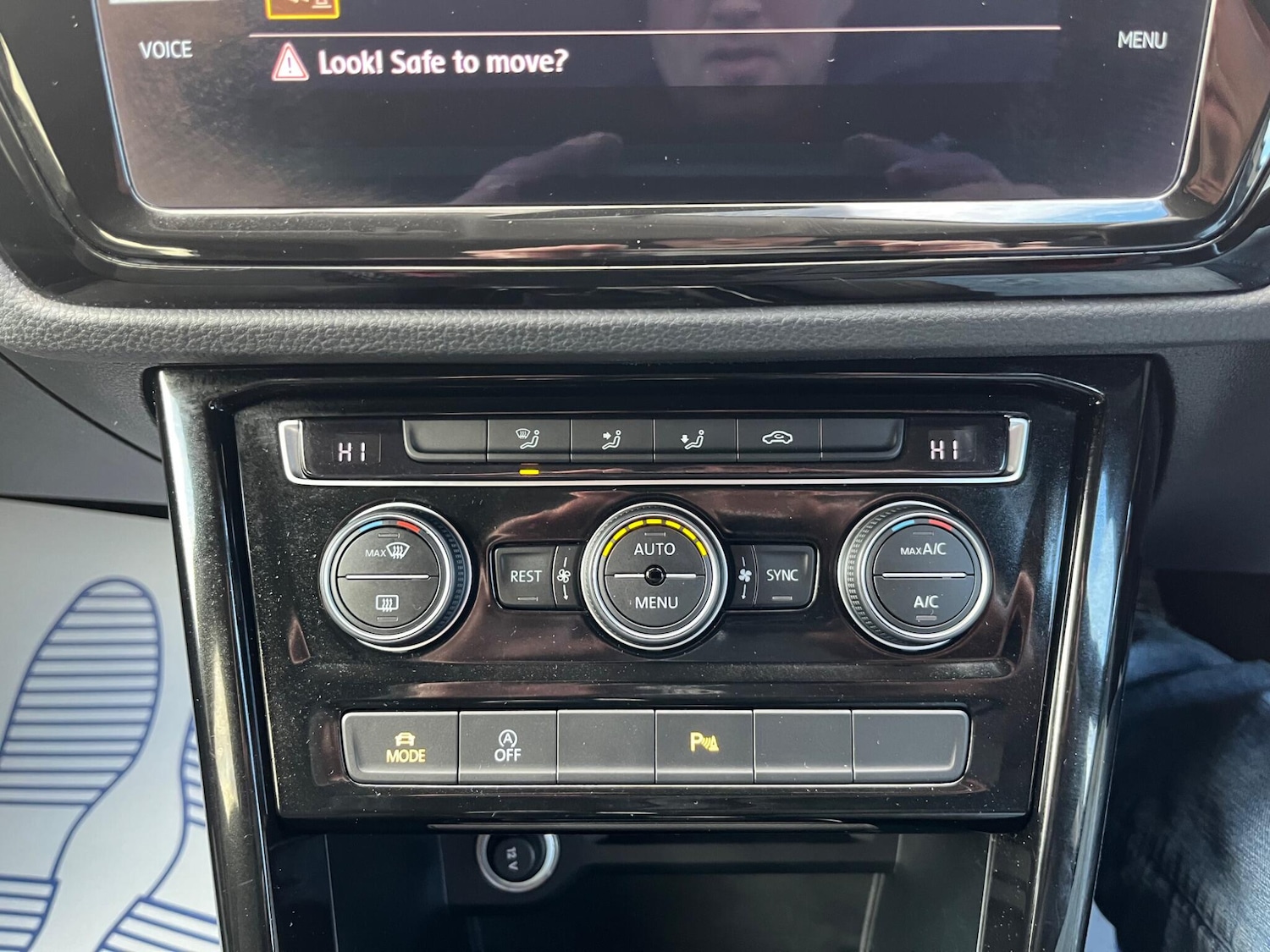 Used Volkswagen Touran 2018 for sale - 77175793: Photo 31