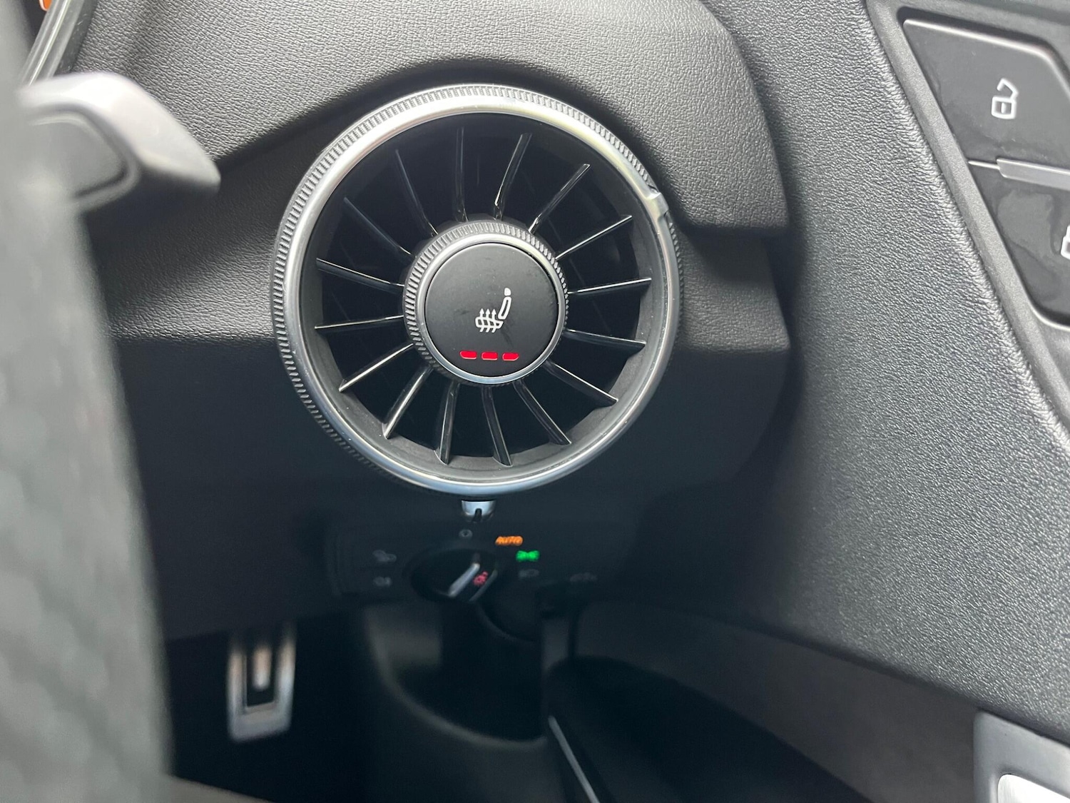 Used Audi TT 2017 for sale - 76283651: Photo 28