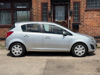 Used Vauxhall Corsa 2012 for sale - 79132475: Photo