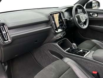 Used Volvo XC40 2021 for sale - 75199401: Photo
