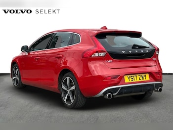 Used Volvo V40 2017 for sale - 75257218: Photo