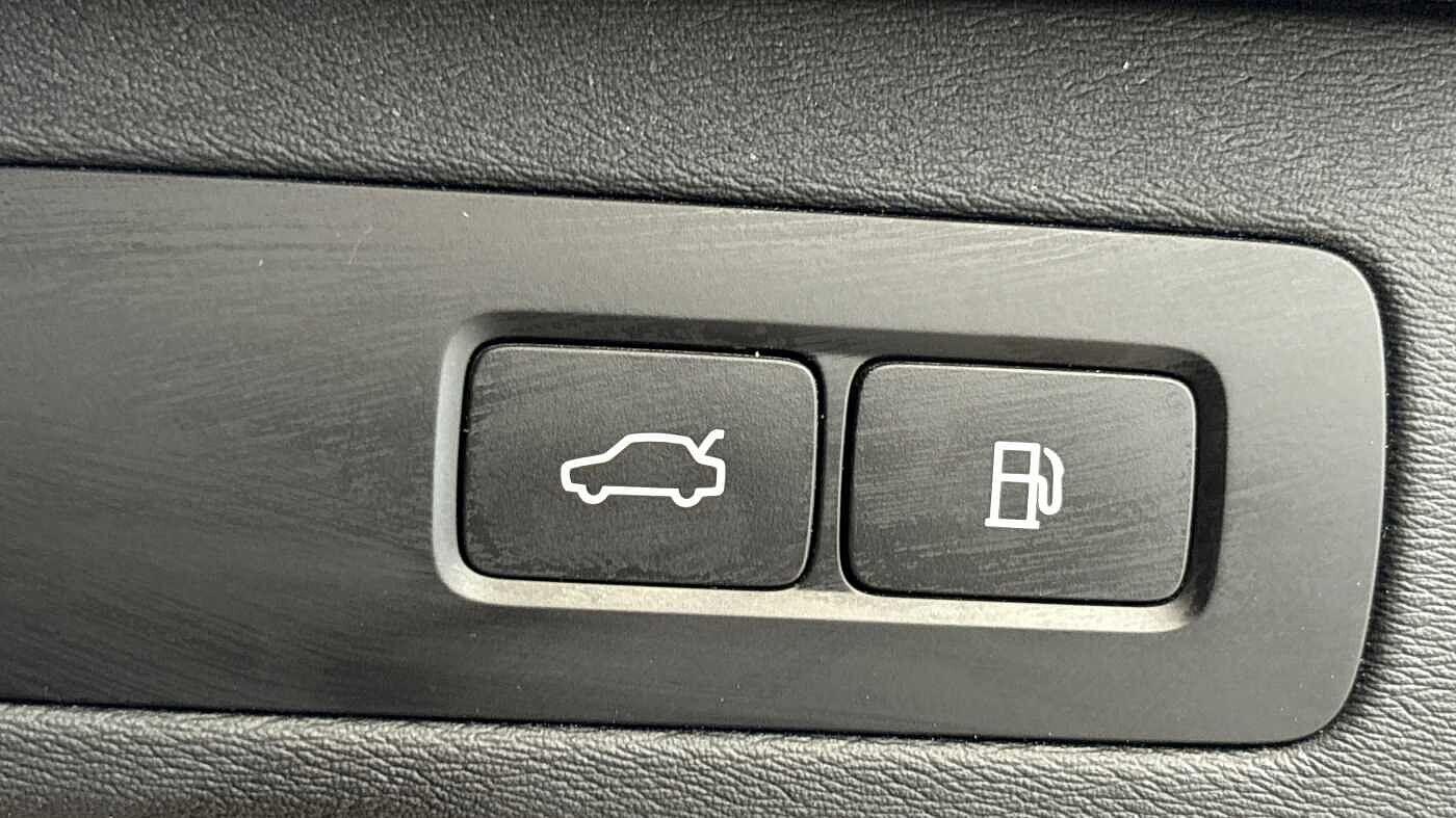 Used Volvo XC90 2025 for sale - 75978641: Photo 30