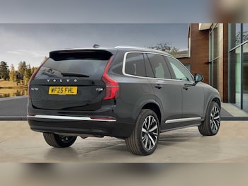 Used Volvo XC90 2025 for sale - 75978641: Photo 3