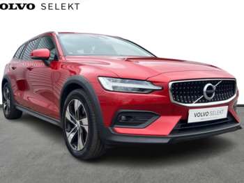 Used Volvo V60 Cross Country 2019 for sale - 75103130: Photo