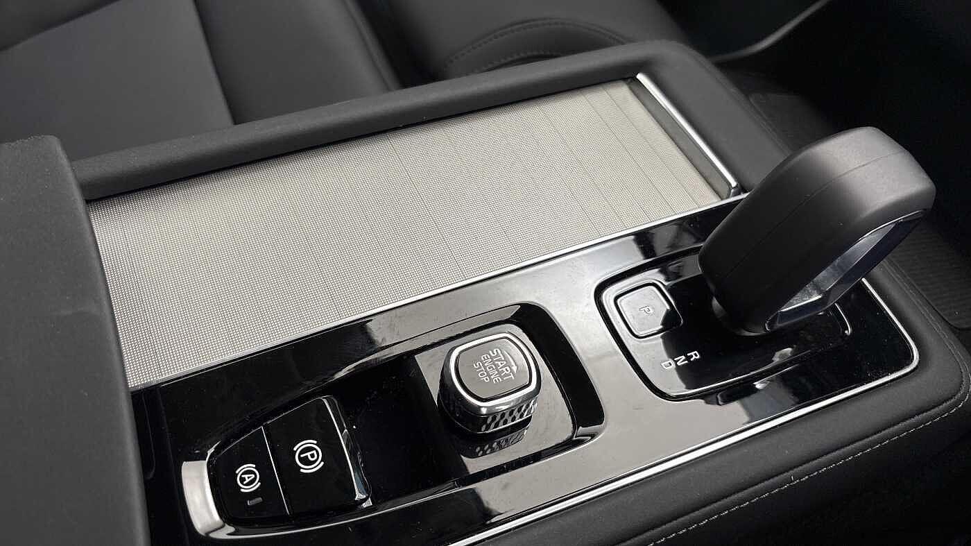 Used Volvo XC90 2025 for sale - 76071956: Photo 32