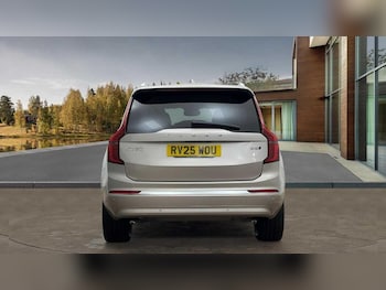 Used Volvo XC90 2025 for sale - 76071956: Photo 4
