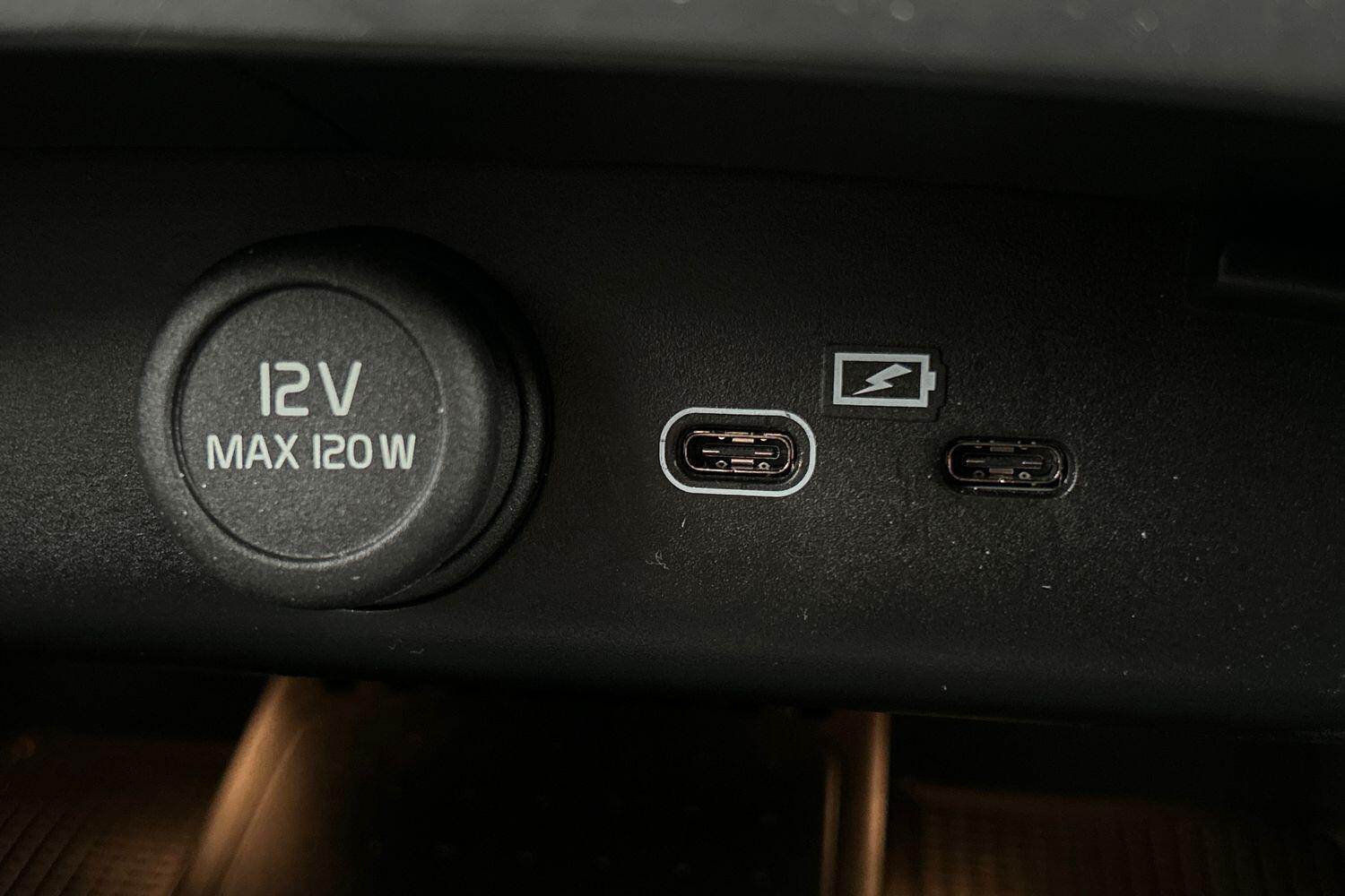 Used Volvo XC40 2023 for sale - 76158592: Photo 22