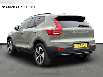Used Volvo XC40 2023 for sale - 76158592: Photo