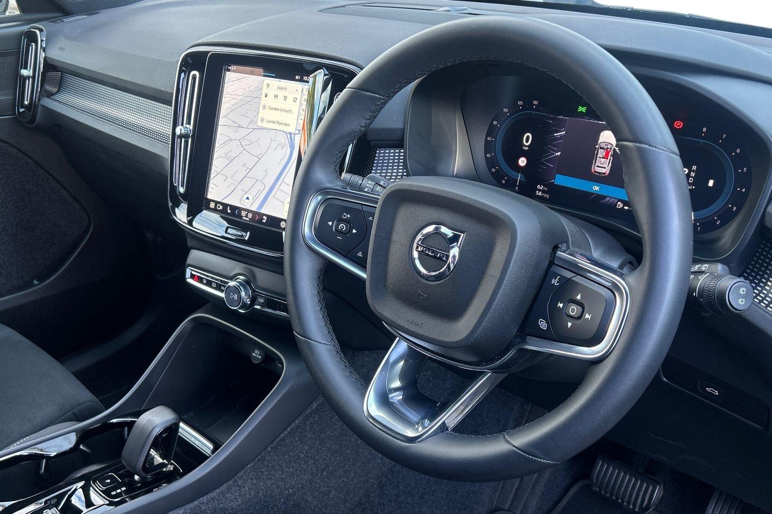 Used Volvo XC40 2024 for sale - 75838931: Photo 11