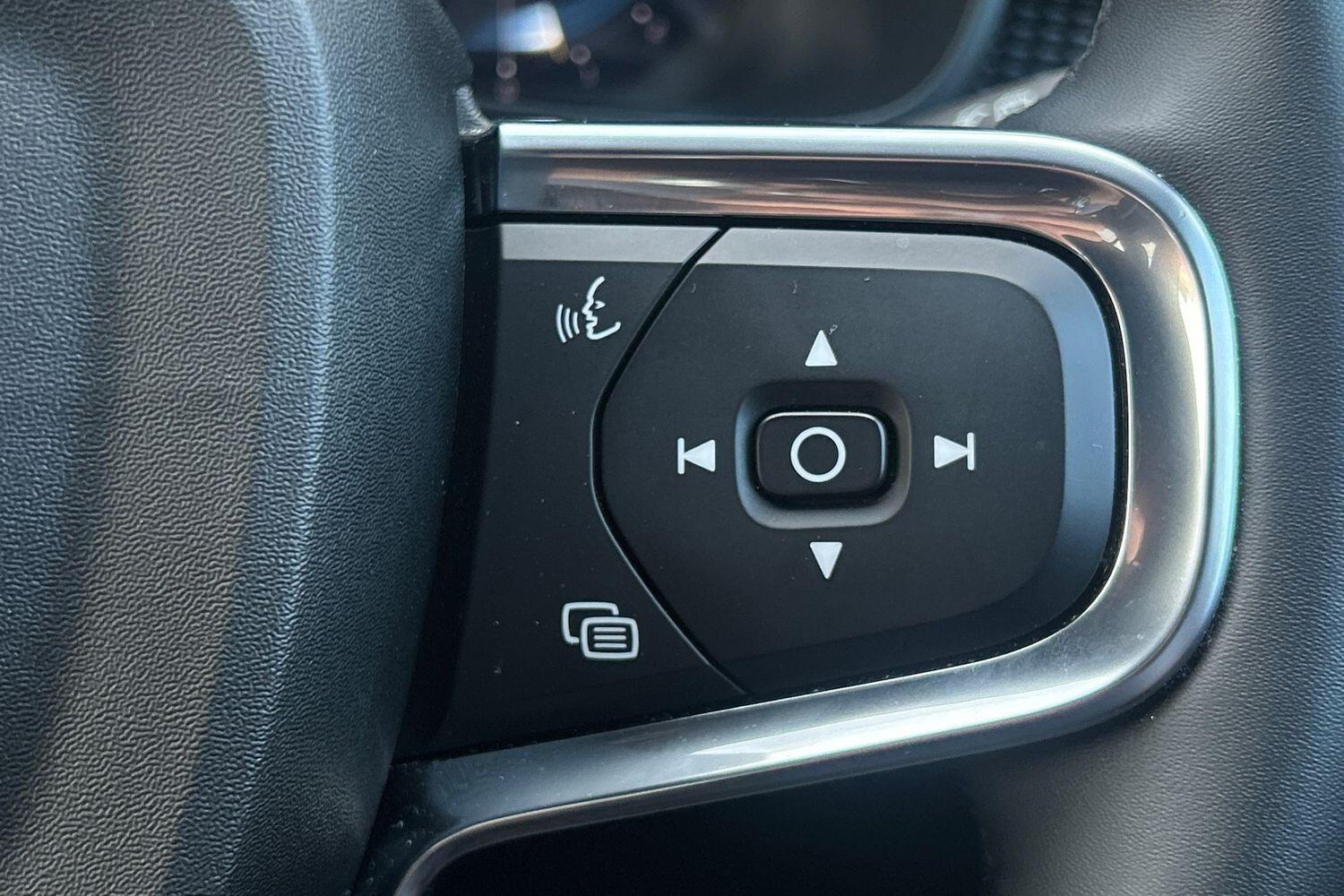 Used Volvo XC40 2024 for sale - 75838931: Photo 13