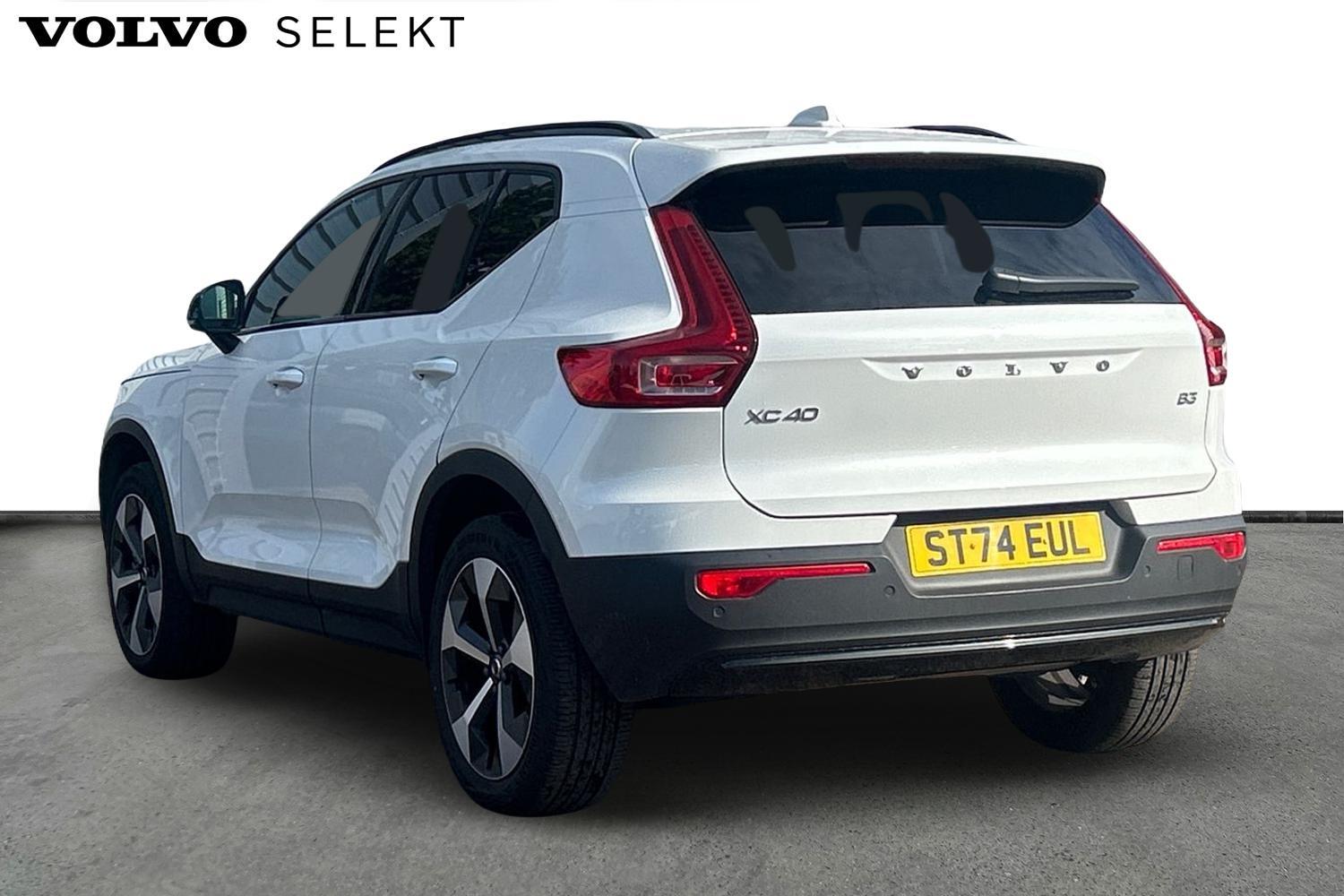 Used Volvo XC40 2024 for sale - 75838931: Photo 4