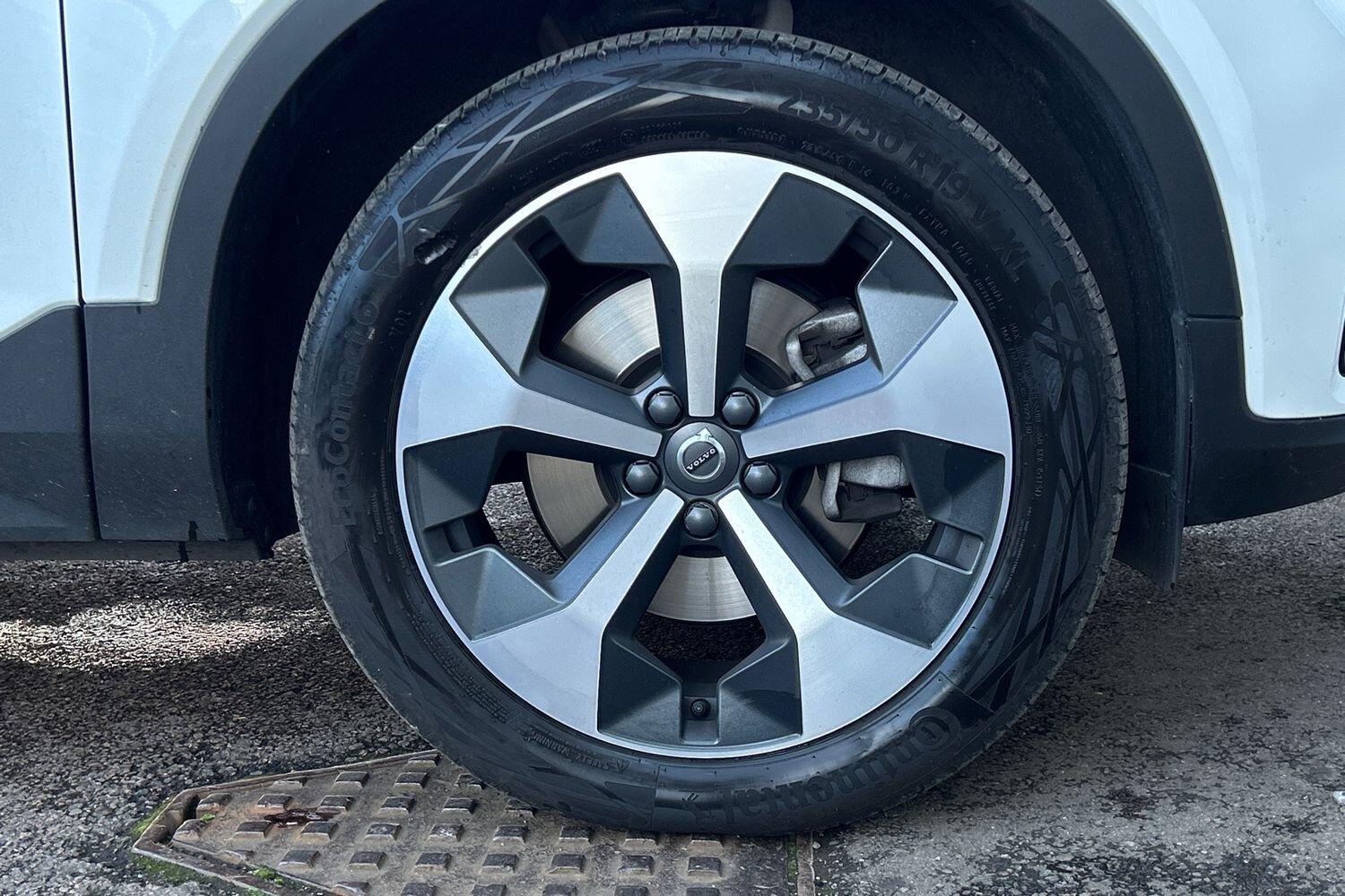 Used Volvo XC40 2024 for sale - 75838931: Photo 6