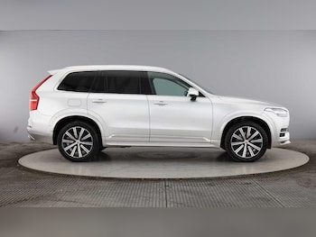 Used Volvo XC90 2021 for sale - 75977178: Photo 2