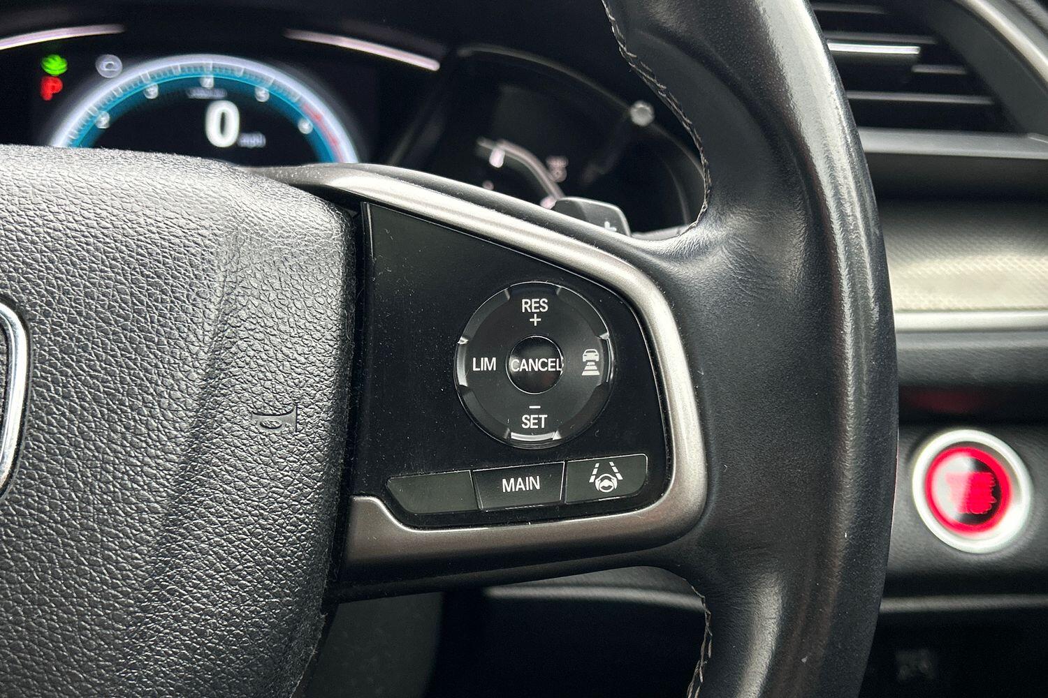 Used Honda Civic 2017 for sale - 76094199: Photo 12