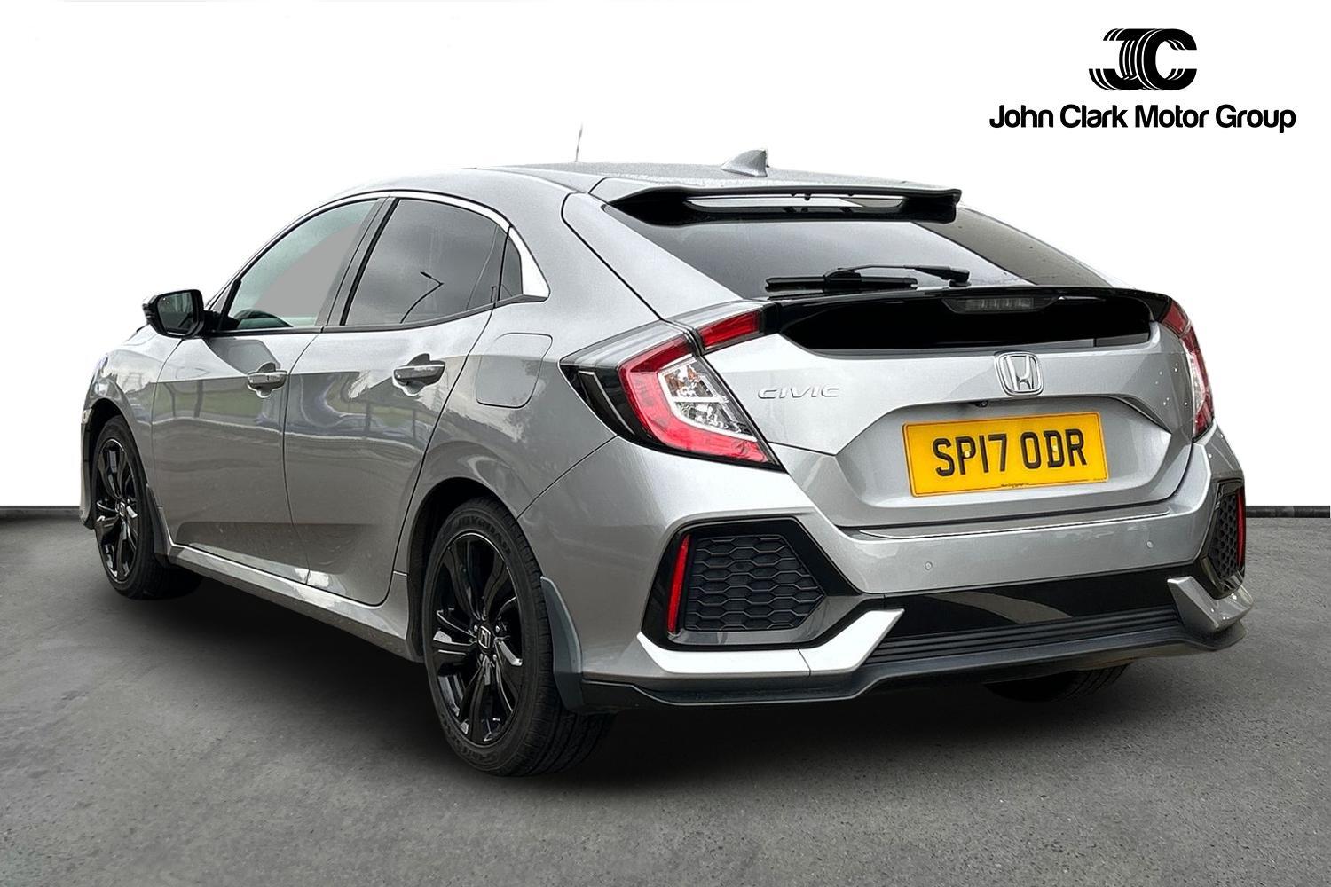Used Honda Civic 2017 for sale - 76094199: Photo 3