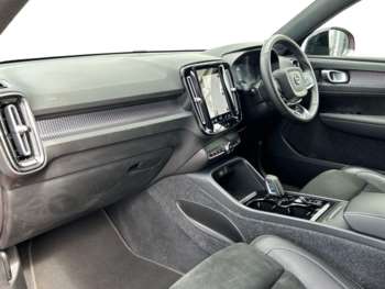 Used Volvo XC40 2022 for sale - 74849500: Photo