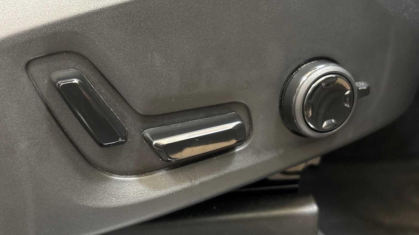 Used Volvo XC90 2025 for sale - 76071845: Photo 27
