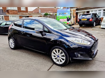 Used Ford Fiesta 2016 for sale - 79365494: Photo