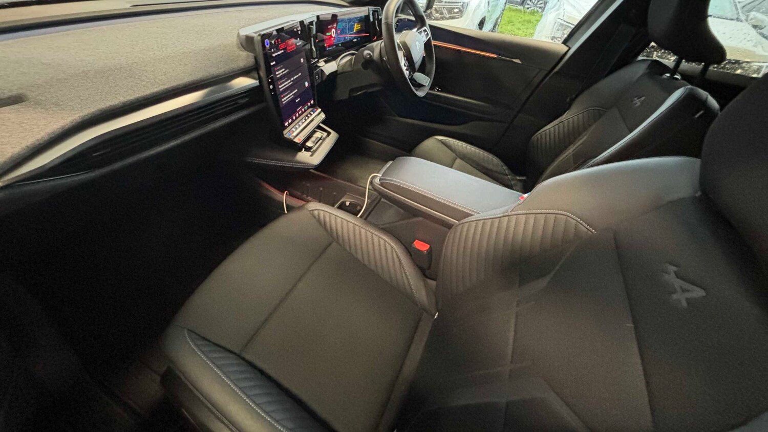 Used Renault Megane E Tech 2025 for sale - 77857161: Photo 10