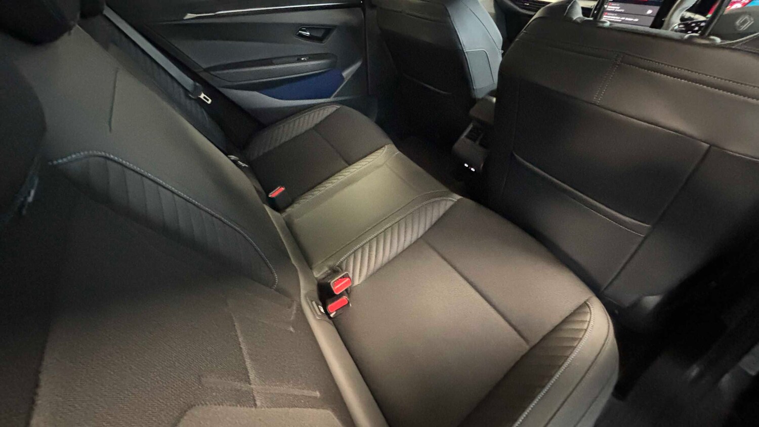 Used Renault Megane E Tech 2025 for sale - 77857161: Photo 7