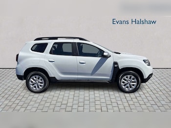 Used Dacia Duster 2023 for sale - 79172611: Photo
