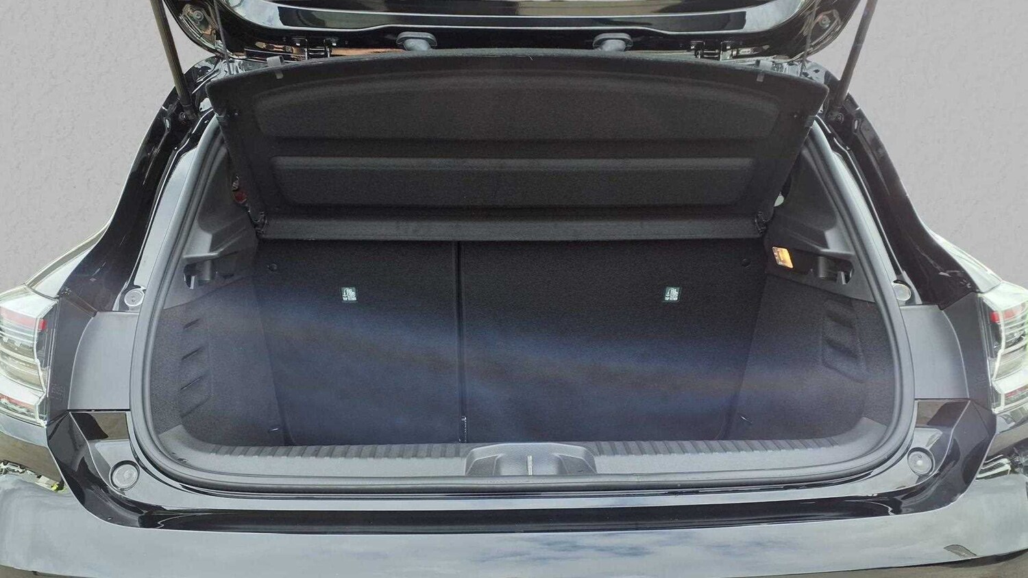 Used Renault Clio for sale - 77857335: Photo 14