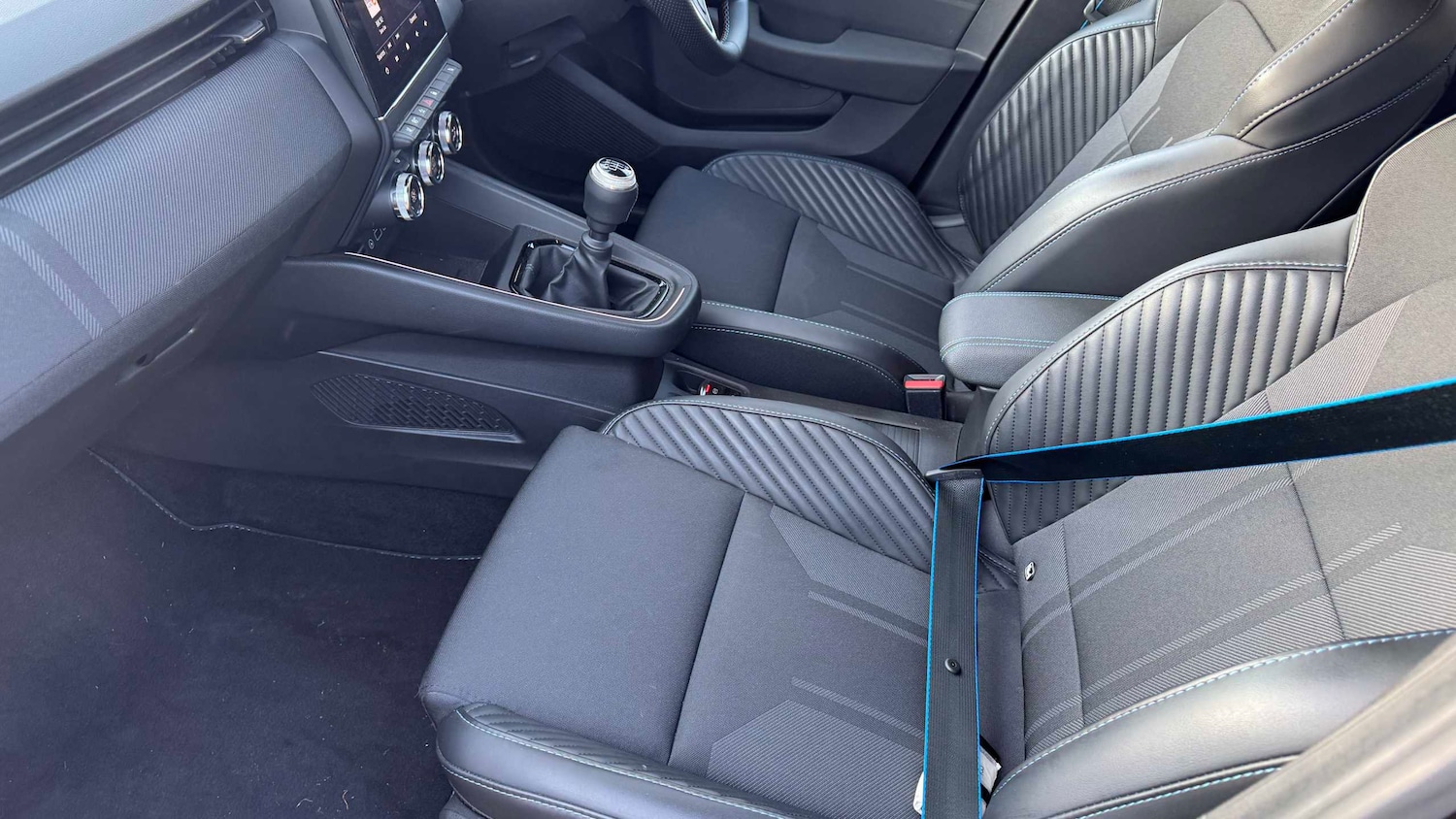 Used Renault Clio for sale - 77862202: Photo 10