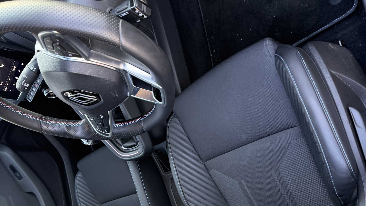 Used Renault Clio for sale - 77862202: Photo 11