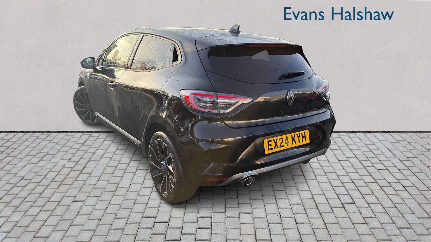 Used Renault Clio for sale - 77862202: Photo 2