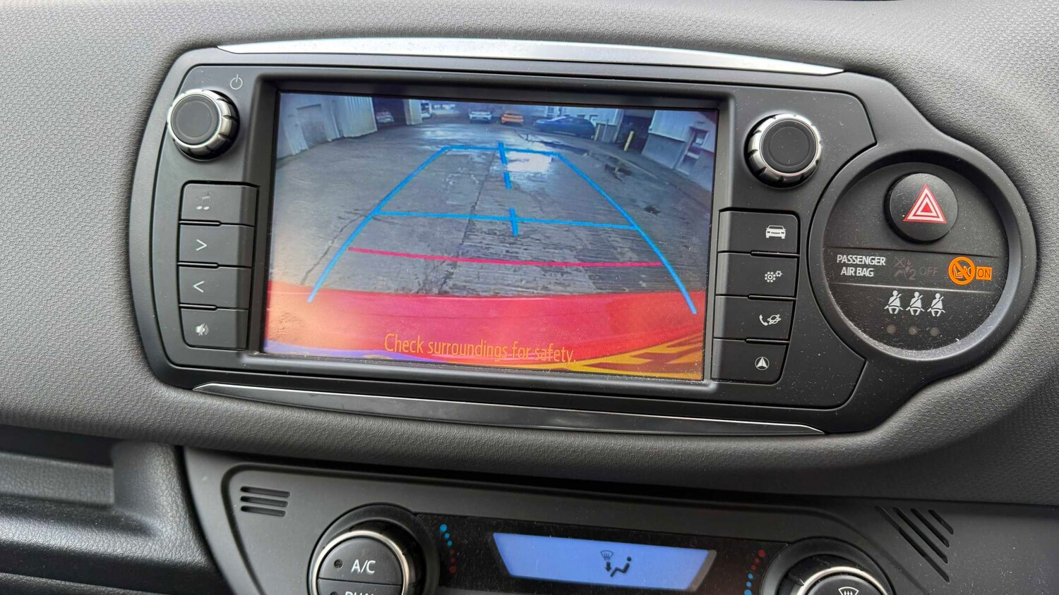 Used Toyota Yaris for sale - 77858295: Photo 17