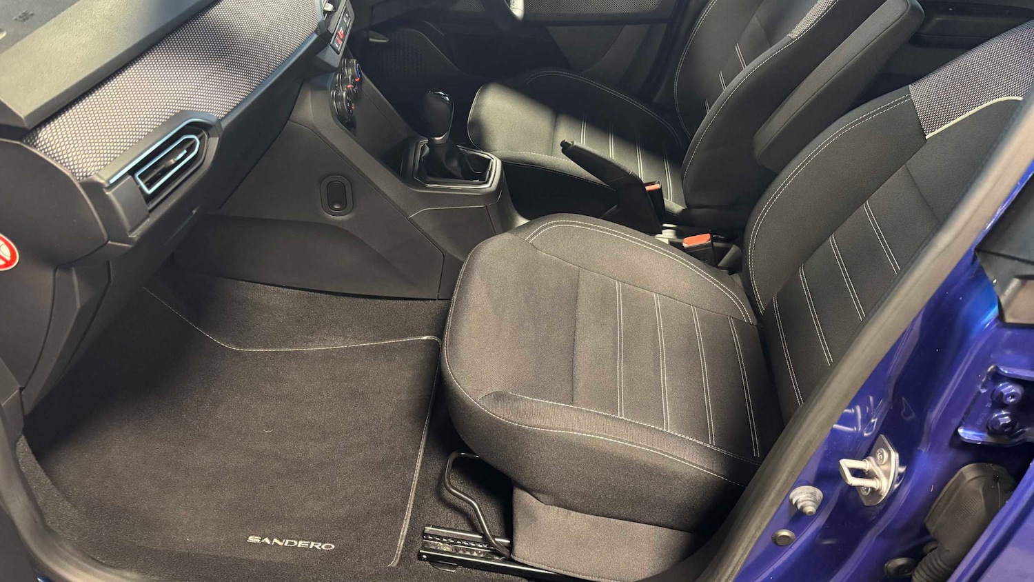 Used Dacia Sandero for sale - 77859918: Photo 8