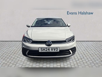Used Volkswagen Polo 2024 for sale - 79027769: Photo