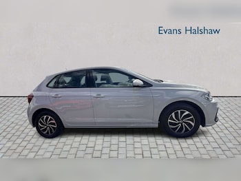 Used Volkswagen Polo 2024 for sale - 79027769: Photo