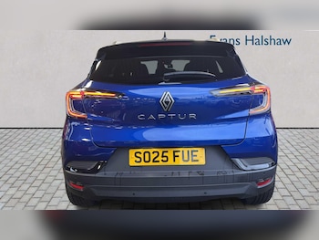 Used Renault Captur 2025 for sale - 79015052: Photo