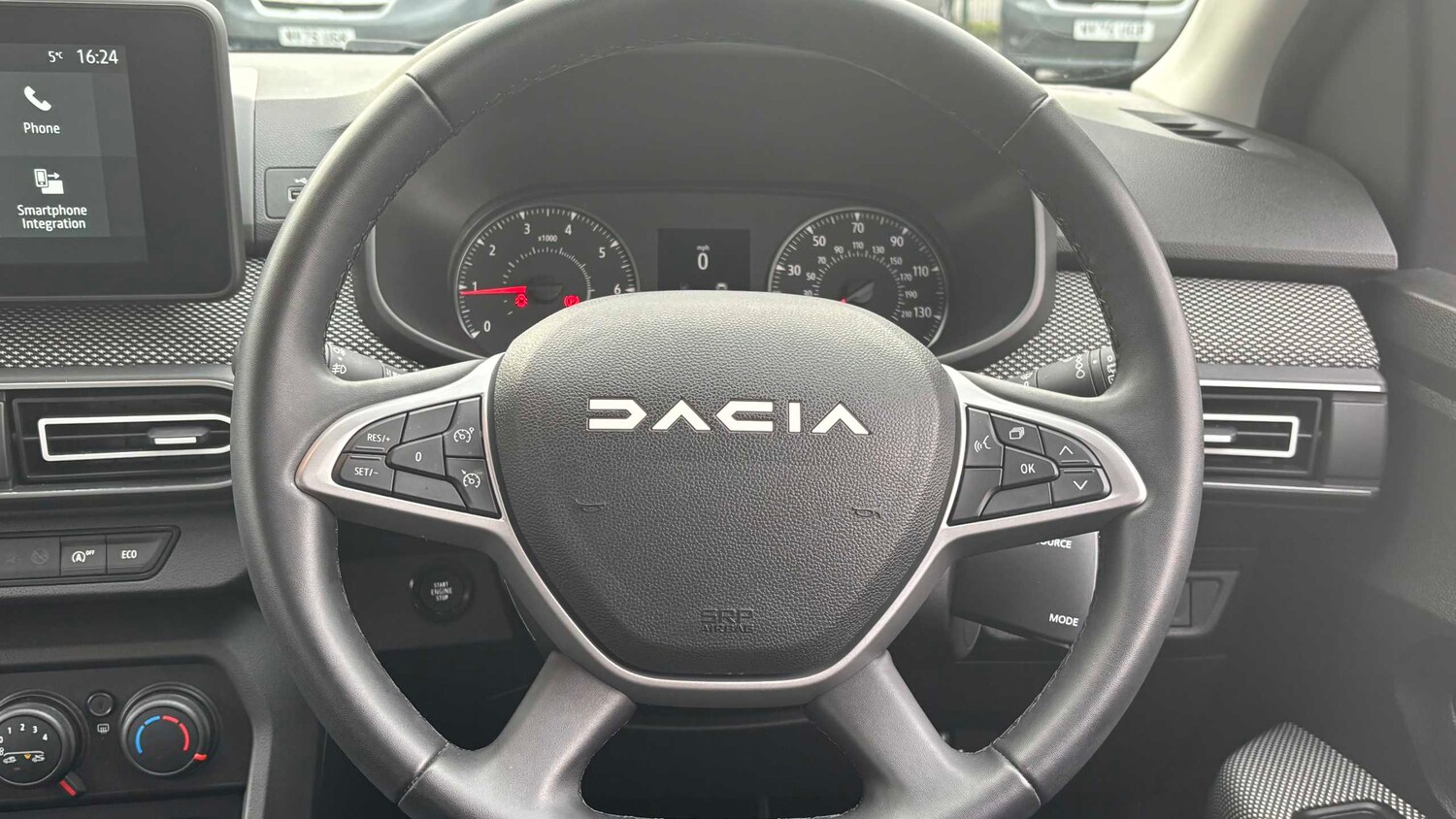 Used Dacia Sandero 2023 for sale - 77857892: Photo 15